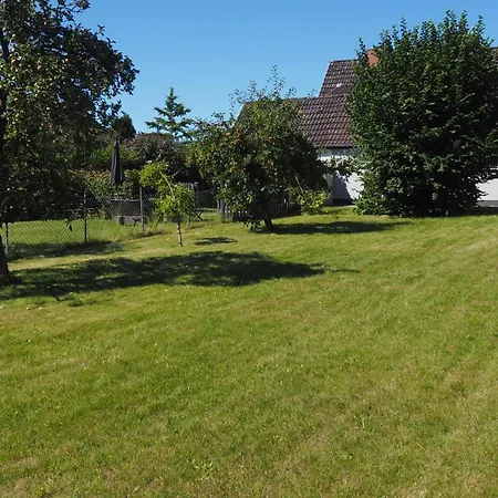 Allis Kajuete - Entspannen Im Grossen Garten Oder Vorm Kamin